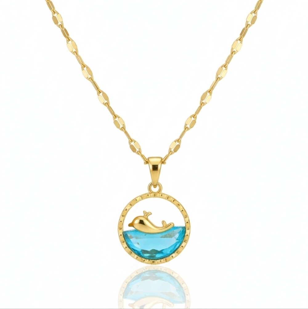 🆕️ Elegant Gold Whale Pendant Necklace